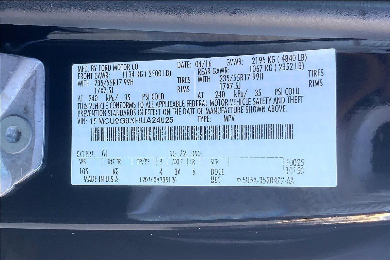 Used 2017 Ford Escape SE AWD/4WD image 33