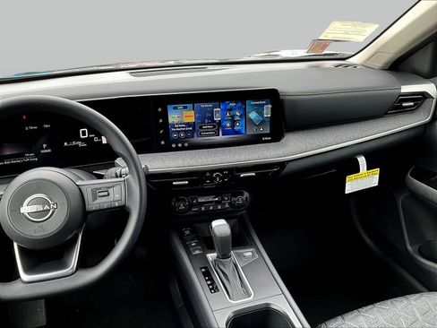 New 2026 Nissan Kicks SV w/ Cold Weather Package AWD/4WD image 6