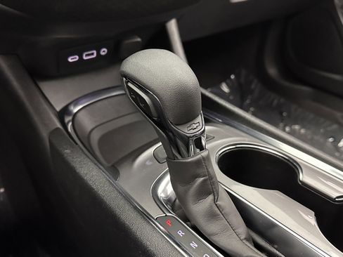 Used 2024 Chevrolet Malibu LT image 14