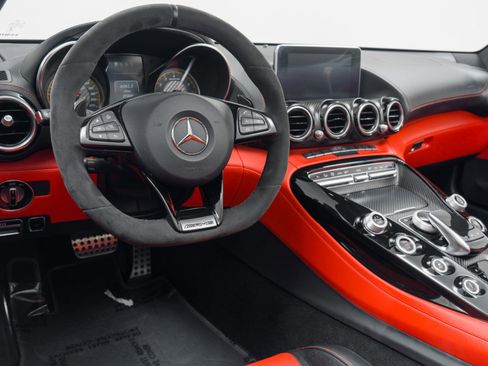 Used 2018 Mercedes-Benz AMG GT C image 13