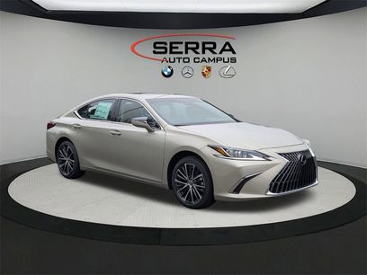 New 2025 Lexus ES 350 w/ Premium Package