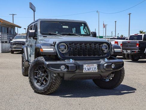 Used 2024 Jeep Wrangler Unlimited AWD/4WD image 1