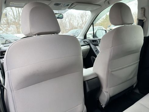 Used 2015 Subaru Forester 2.5i Premium w/ All-Weather Package image 19