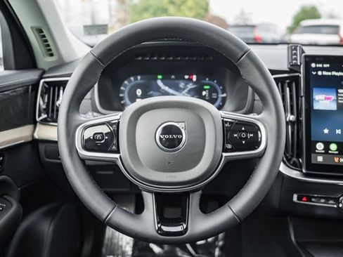 Used 2025 Volvo XC90 T8 Plus w/ Protection Package Premier image 29