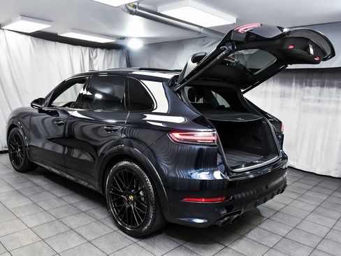 Used 2023 Porsche Cayenne GTS image 73