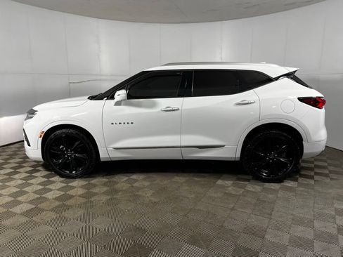 Used 2019 Chevrolet Blazer Premier w/ Sun and Wheels Package AWD/4WD image 4