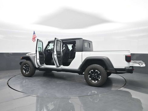 Used 2026 Jeep Gladiator Rubicon AWD/4WD image 47