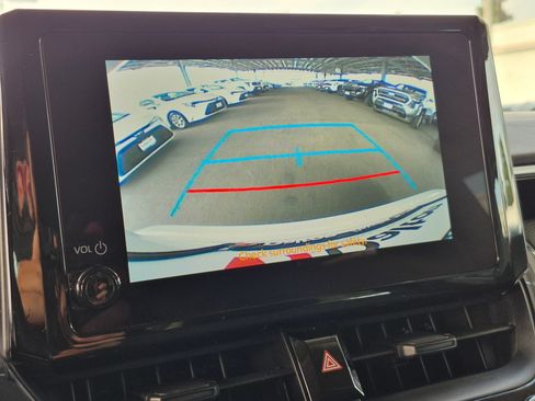 Used 2024 Toyota Corolla LE FWD image 20