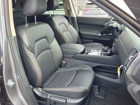 New 2026 Nissan Pathfinder SL AWD/4WD image 17