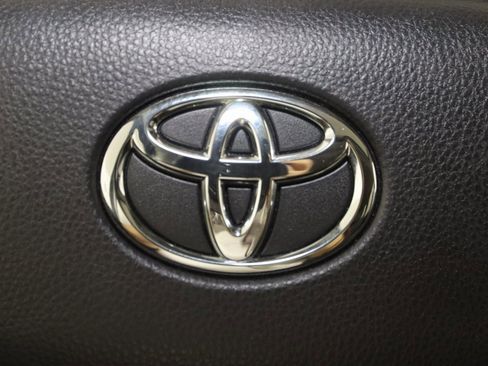 Used 2024 Toyota Sequoia Limited image 47