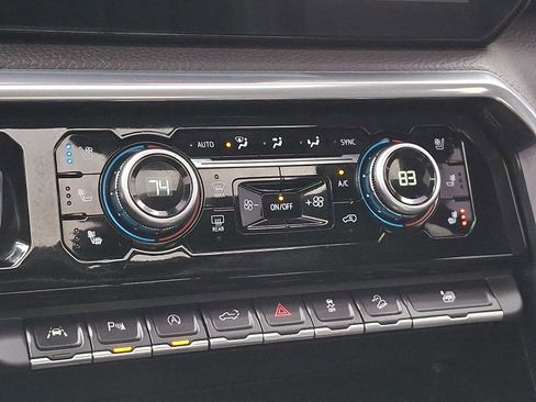 Used 2023 GMC Sierra 1500 Denali w/ Denali Reserve Package image 16