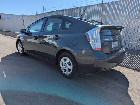 Used 2011 Toyota Prius image 3