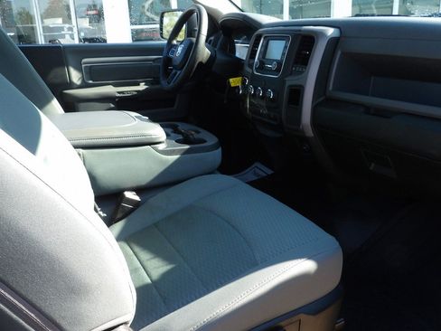 Used 2019 RAM 1500 Tradesman w/ Popular Equipment Group RWD image 32