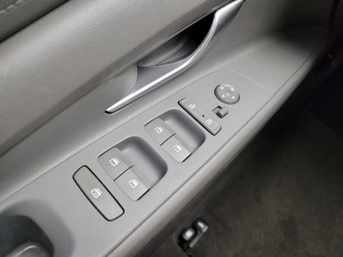 Used 2023 Hyundai Elantra SEL FWD image 27