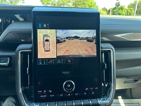 New 2025 GMC Yukon Elevation w/ LPO, Floor Liner Package image 19