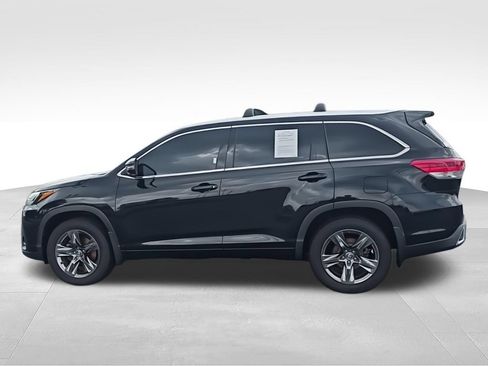 Used 2019 Toyota Highlander Limited Platinum AWD/4WD image 6
