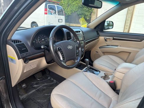 Used 2011 Hyundai Santa Fe Limited AWD/4WD image 10