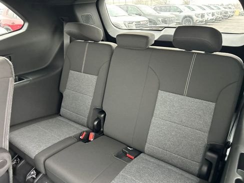 New 2026 GMC Acadia Elevation AWD/4WD image 37