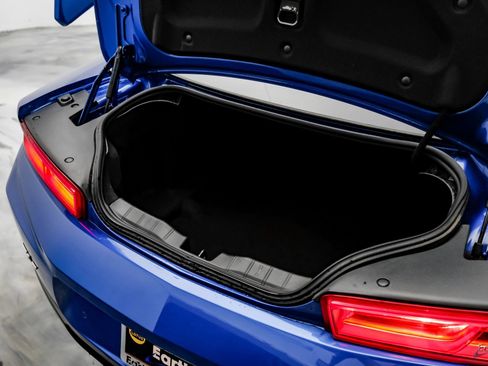 Used 2018 Chevrolet Camaro ZL1 image 80