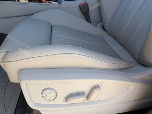 Used 2022 Audi Q5 2.0T Premium Plus image 15