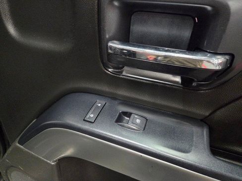 Used 2018 Chevrolet Silverado 1500 LT w/ LT Eassist Package image 38