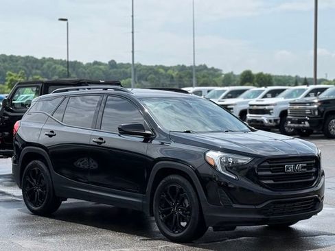 Used 2020 GMC Terrain SLE w/ Driver Convenience Package FWD image 36