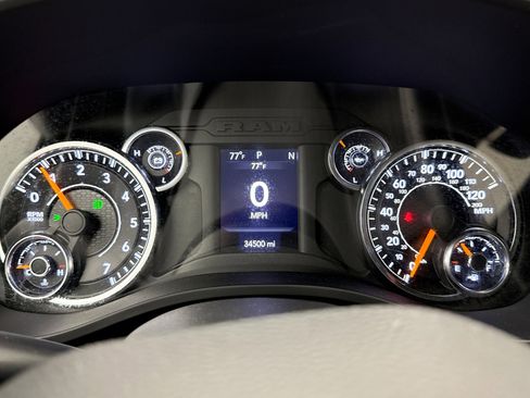 Used 2022 RAM 1500 Big Horn AWD/4WD image 13