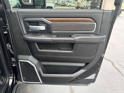 Used 2024 RAM 2500 Laramie w/ Safety Group AWD/4WD image 24