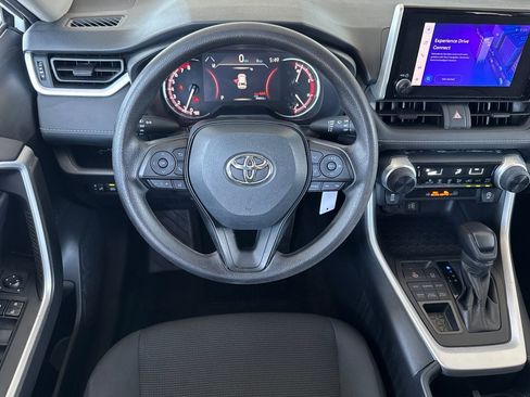 Used 2024 Toyota RAV4 LE AWD/4WD image 27