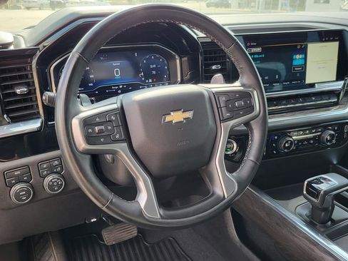 Certified 2024 Chevrolet Silverado 1500 LTZ AWD/4WD image 20