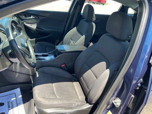 Used 2021 Chevrolet Malibu LT FWD image 23