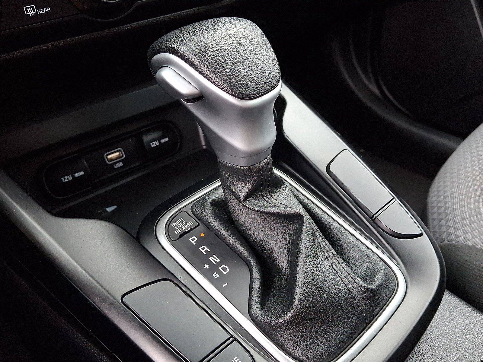 Used 2023 Kia Soul LX w/ Option Group 015 FWD image 15