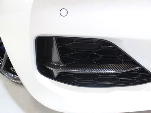 Used 2022 BMW M850i xDrive Convertible w/ M Carbon Exterior Package image 10