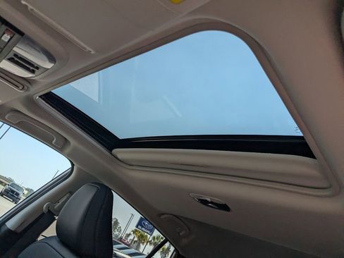 New 2026 Subaru Crosstrek 2.5i Limited AWD/4WD image 19