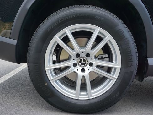 Certified 2025 Mercedes-Benz GLC 300 4MATIC image 16