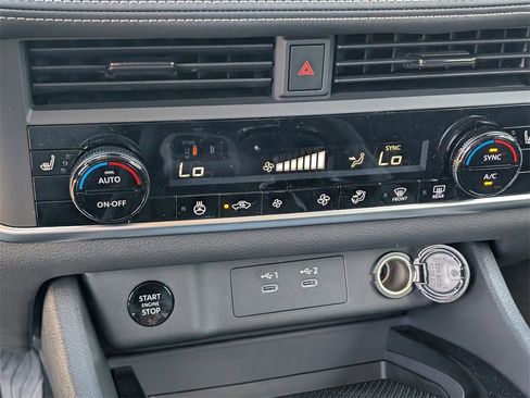 New 2026 Nissan Rogue SV image 27