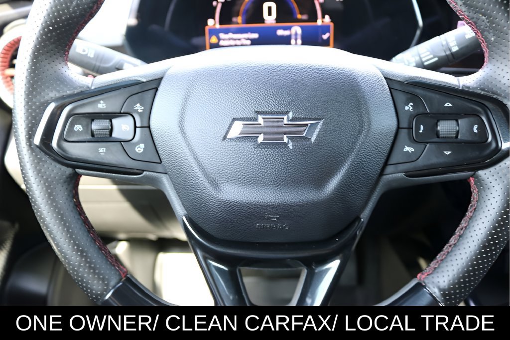 Used 2025 Chevrolet Trax RS FWD image 16