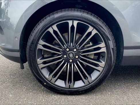 Certified 2026 Land Rover Range Rover Velar S AWD/4WD image 10
