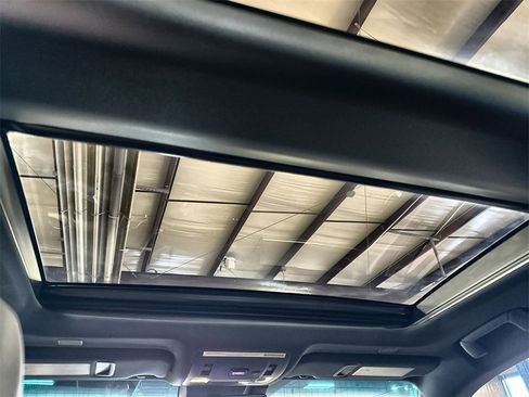 Used 2024 Lexus ES 350 Premium image 25