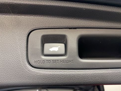 Used 2023 Honda CR-V EX-L image 30