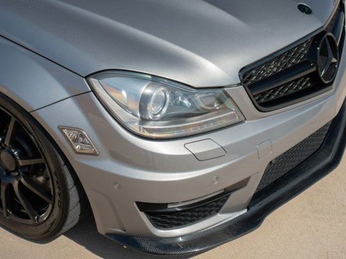 Used 2012 Mercedes-Benz C 63 AMG Coupe image 21