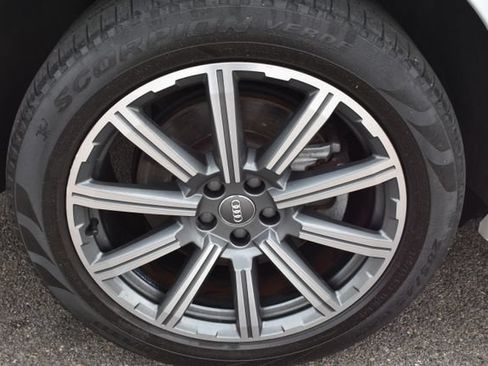 Used 2019 Audi Q7 3.0T Premium Plus w/ Premium Plus Package AWD/4WD image 54