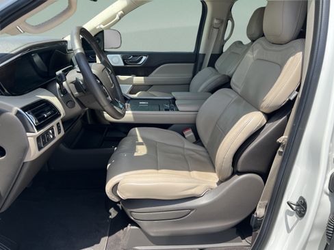 Used 2022 Lincoln Navigator Reserve RWD image 22
