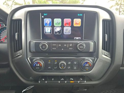 Used 2015 Chevrolet Silverado 1500 LT w/ LT Convenience Package image 20