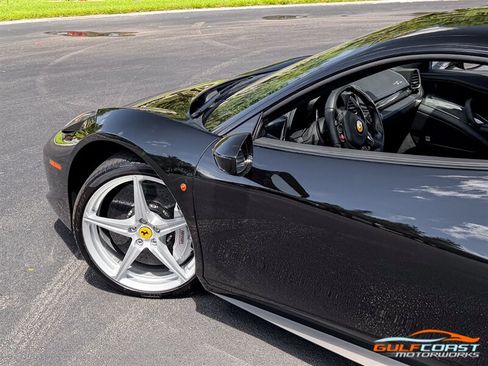 Used 2012 Ferrari 458 Italia Coupe RWD image 47