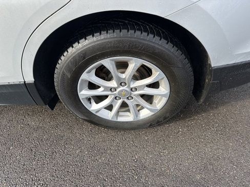 Used 2019 Chevrolet Equinox LT image 8