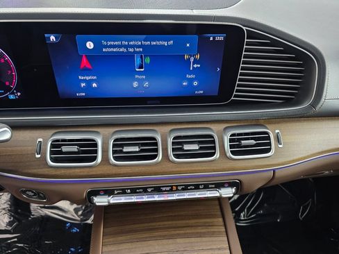 New 2026 Mercedes-Benz GLE 450 4MATIC Coupe image 14