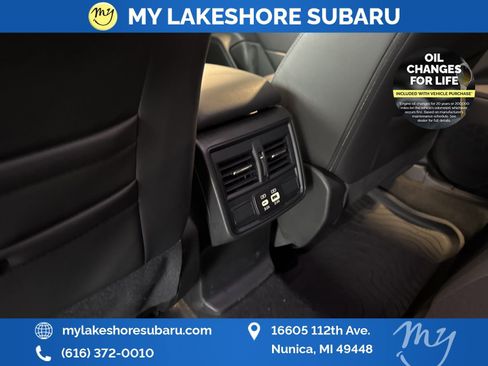 Certified 2025 Subaru Forester Premium image 27