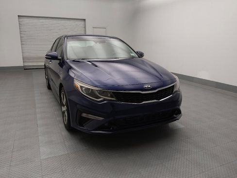 Used 2020 Kia Optima S image 14