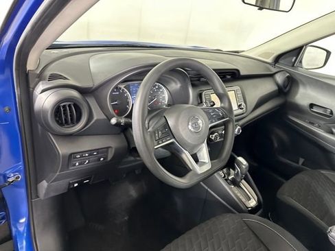 Used 2021 Nissan Kicks S image 13